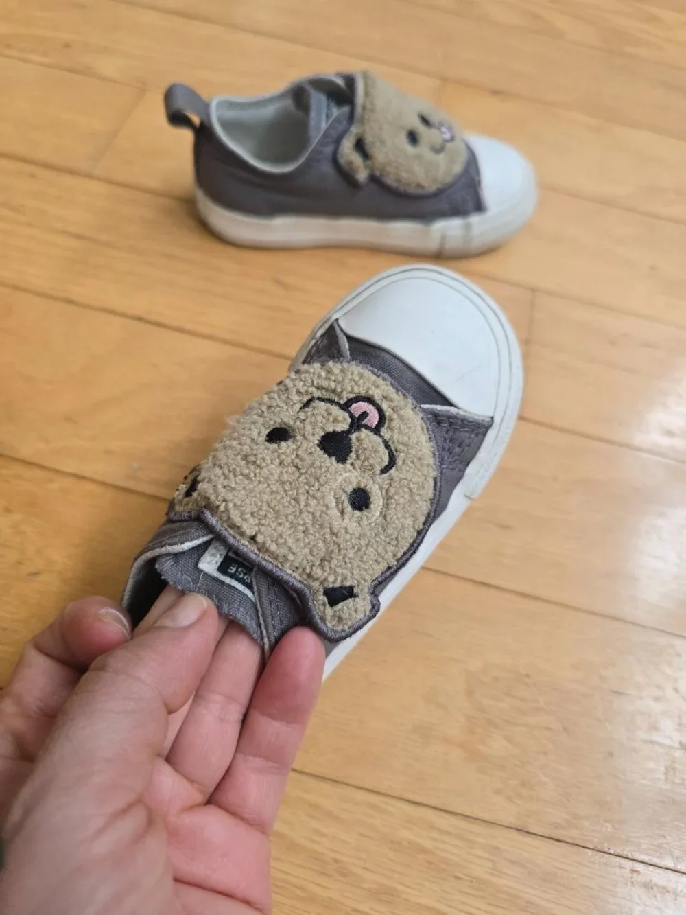 Converse | Chuck Taylor All Star Sherpa bear gray sneakers | Toddler 7